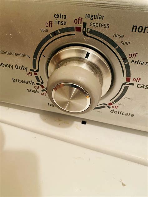 Maytag washer not starting cycle. Please make sure both inlet hoses are connected, and both hot and cold water supplies are turned on. This washer has sensors that detect the water supply and requires both hoses to have water going to the water valve. If it does not recognize both water supply hoses are turned on, the control detects a problem with the water pressure sensor. 
