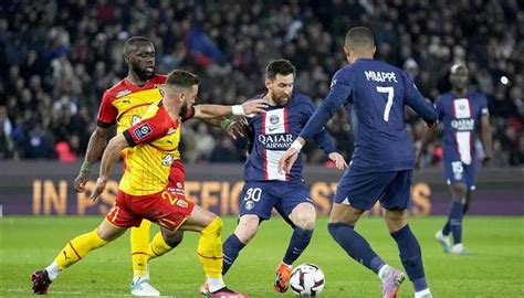 Mbappé, Messi score as PSG beats Lens 3-0 to move 9 clear