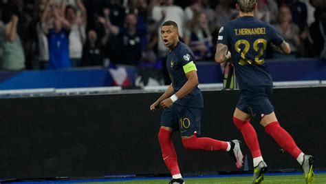 Mbappé eclipses Fontaine as France beats Greece in Euro qualifying