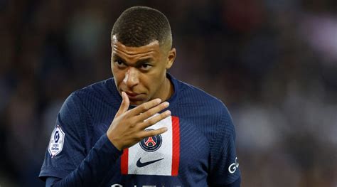 Mbappé part au clash - Football.fr