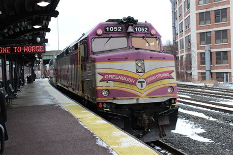 WORCESTER – Hourly service on weekdays is returning to the Framingham/Worcester commuter rail line with the MBTA’s new fall/winter schedule …. 