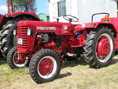 McCormick D320 LKW kaufen bei mobile.de