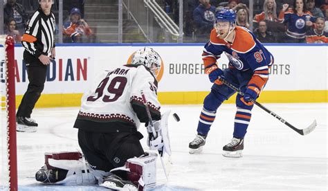 McDavid scores twice, including 60th in OT to lead Oilers
