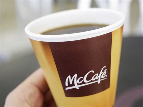 McDonald’s once again sued after customer burns herself on hot coffee