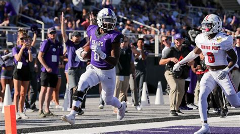 McElvain, Hale lead Central Arkansas to 27-14 victory over North Alabama