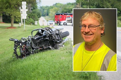 McHenry man, 75, charged and seriously injured after single-vehicle crash in unincorporated Richmond 