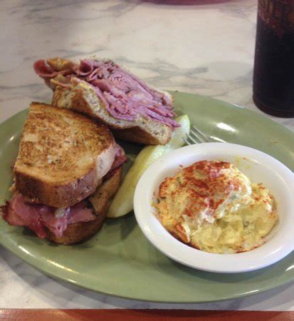 McAlister's Deli: great counter service - See 90 traveler rev
