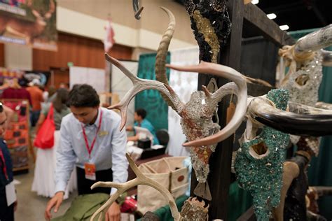The 32nd annual Texas Hunters and Sportsman's Expo continues today and runs through Sunday in McAllen, where vendors are offering new products, ranch stays, hunting excursions, fishing and camping...