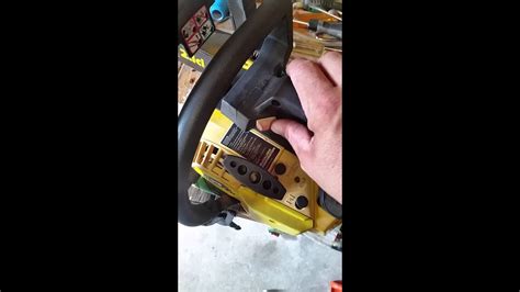 Mcculloch eager beaver 2.1ci chainsaw - YouTube