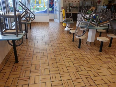 Mcdonald flooring. McDonald Flooring has over 30 years experience in flooring solutions for both commercial and domestic floor covering installations. They can offer an independent expert personalised flooring advice, assistance and aftercare service to customers in both the commercial and domestic flooring market place. They are able to supply and fit most … 