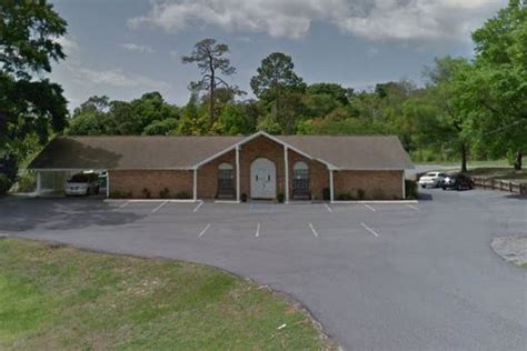 Following burial family and friends will gather at Niceville Co