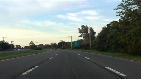 The Meadowbrook State Parkway continues north into exit