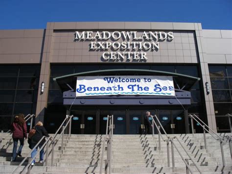 Meadowlands expo center. The Meadowlands Expo Center is one of the most popular venues for events, exhibitions, and conferences in New Jersey. It is located in Secaucus, which is conveniently located near major highways and transportation hubs. The center is about 6 miles from Manhattan and attracts visitors from all over the world. 
