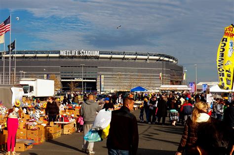 Meadowlands stadium flea market. Meadowlands Flea Market. 50 New Jersey 120. East Rutherford, NJ 7073. City: East Rutherford. Phone: 973-789-1106. Dates/Hours Open: View Times. The Meadowlands Flea Market is located in East Rutherford, New Jersey. View all information about this flea market before heading out the door. Find unbeatable prices on items and products that you can ... 
