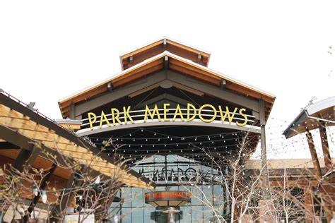 Located just 5 miles from Denver and 40 minutes from Colorado Springs, Park Meadows is Colorado's biggest shopping mall. Explore 185 stores and restaurants, from the largest selection of athletic apparel stores to the best in branded fashion and dining. Enjoy the unique Grand Mountain Lodge architecture and artwork by Colorado artists. Shop .... 