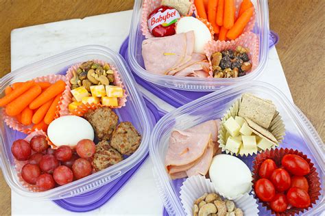 Meal prep kit. Hands down the best meal kit out there for quality, taste, and value. Perfect sized portions and meals are very easy to prepare. My wife and I really enjoy everyplate because we don't have to ask each other every Sunday, "what would you like for dinner this week". With dinner taken care of it really limits how much you spend on groceries to the ... 