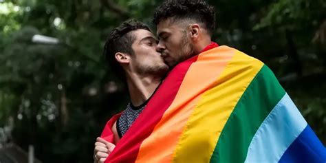 Meaning of gay. May 6, 2021 · Gay, a more neutral-sounding and less-loaded synonym, debuted in the Oxford English Dictionary as a slang for homosexual in 1951. By mid-decade, it had become the more socially acceptable term ... 