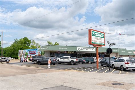 Meat market alvin tx. ALVIN, Texas -- Stanton's Shopping Center is standing the test of time. ... The business is widely known for its meat market, which sells exotic meats sausages such as buffalo, kangaroo, alligator ... 