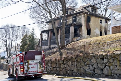 Medford home of Elizabeth Warren’s son burns in overnight fire