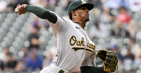 Medina finishes strong, Noda homers in A’s 2-1 win over Twins