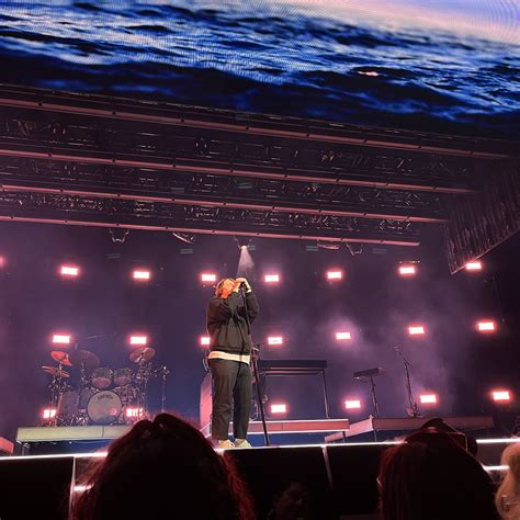 Medium Build Concert & Tour History (Updated for 2023) Concert Archives