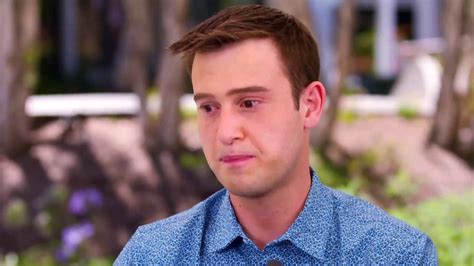 Medium with tyler henry. Hollywood Medium Tyler Henry reveals shocking details of Whitney Houston's death to ex-husband, Bobby Brown. Plus, he receives an emotional message from late... 