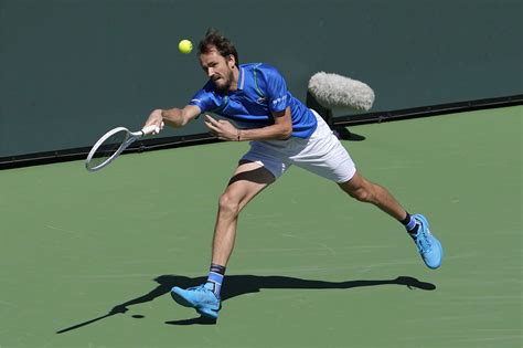 Medvedev into Indian Wells final with win over Tiafoe