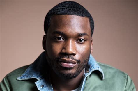 Meek. Jan 29, 2013 · Listen to Meek Mill's first single "I Don't Know" featuring Paloma Ford! Download on iTunes now! "Dreams Worth More Than Money," coming soon! Buy "I Don't K... 