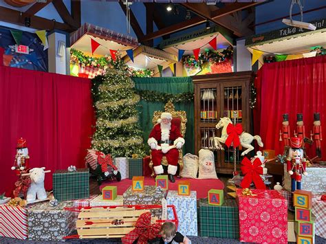 Meet Santa at Disney