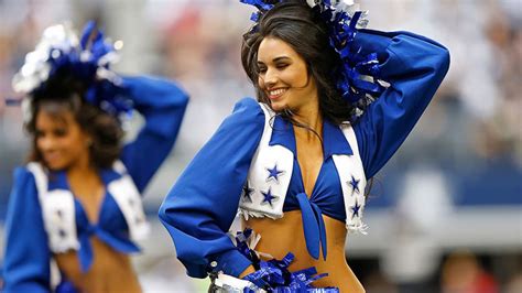 Meet the 2012 Dallas Cowboys Cheerleaders - Rolling Out