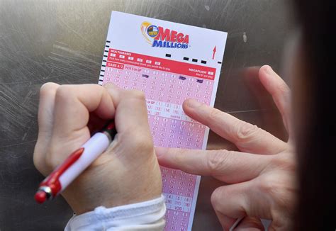 Mega Millions jackpot rises to $1.25 billion after no player wins Tuesday’s drawing