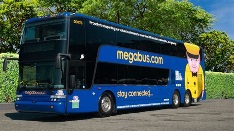 The MEGABUS bus (Sacramento, Ca) has 7 stops departing from Artic