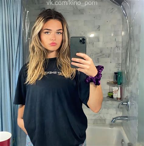 Check out the hot TikTok star and model Megan Guthrie nude leaked pics and sex tape porn video, she presents as Megnutt02, and we have many of her topless, nudes, and sexy images! Megan Guthrie is an 18 years old TikTok creator from Miami, Florida. She is popularly known as Megnutt02 on social media.