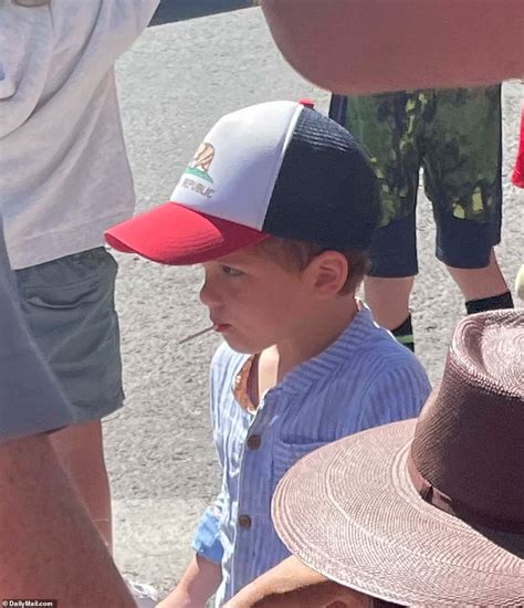 Meghan And Harry Were Spotted At A 4th of July Parade In Wyoming …