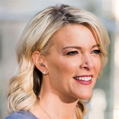 Megyn kelly age. Megyn Kelly: A Biography. Paperback – June 21, 2017. by Kelsea Palmer (Author) 3.2 13 ratings. See all formats and editions. Megyn Kelly is an American journalist, political commentator and former corporate defense attorney. From 2004 to 2017, she worked for Fox News. On January 3, 2017, she announced her departure from Fox News and that she ... 