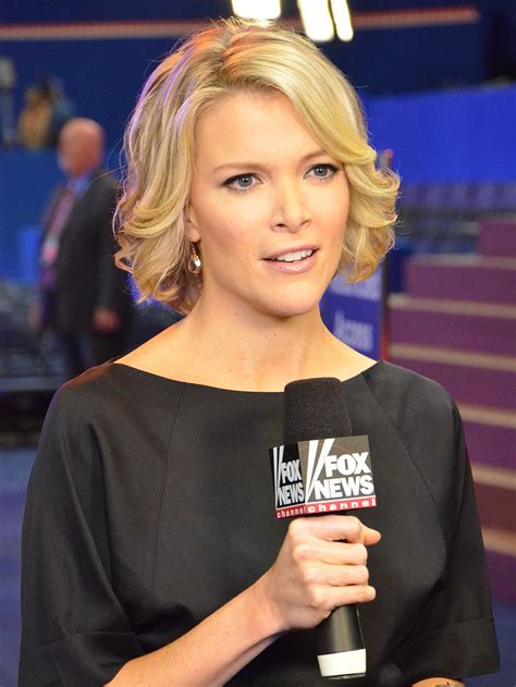 Megyn kelly wiki. JOURNALIST Megyn Kelly has revealed her sister has died unexpectedly after she suffered a heart attack. The reporter, 51, shared the heartbreaking news during an episode of the Megyn Kelly Show on Sirius XM on Monday. 2. 