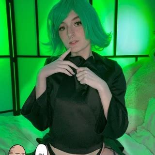 Première émission avec une invité et pas n'importe laquelle Meido_Moon cosplayeuse , et aussi fan de hentai -- Watch live at https://www.twitch.tv/erwanmang...