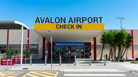 Melbourne Avalon Airport (AVV/YMAV) Arrivals, …