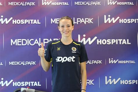 Melissa Vargas, Fenerbahçe Opet''te: Sağlık kontrolünden geçti