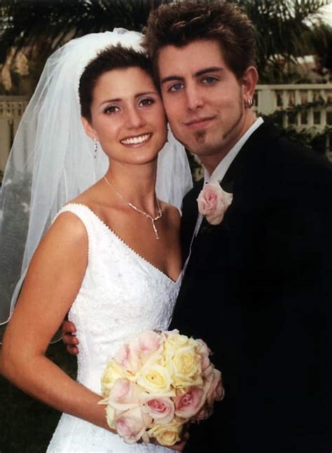 Melissa camp. Mar 9, 2018 · In October of 2000, contemporary Christian singer and songwriter Jeremy Camp married Melissa Lynn Henning, a recovering ovarian cancer patient known for her unwavering faith in God and love of worship. After their honeymoon, doctors informed the newlyweds that the cancer had spread throughout Melissa’s body. 