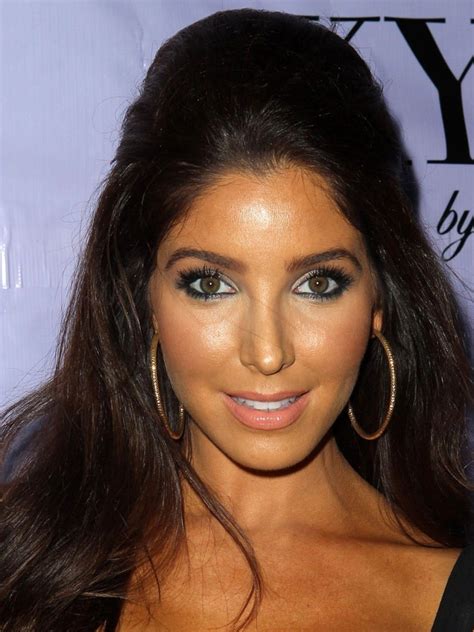 Melissa molinaro biography