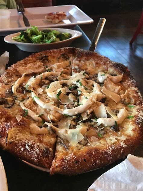 Mellow Mushroom Peachtree City - Tripadvisor