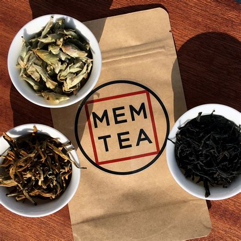 Mem tea. The result is sweet and fruity with a tart, citrus finish. Excellent over ice as a refreshing fruity black iced tea. Infusion: For an 8 oz serving, steep1 heaping teaspoon of leaf in 205°F water for 4 minutes. Ingredients: Camellia sinensis leaves, dried raspberries, natural flavoring, & safflower petals. Caffeinated MEM Tea Signature Blend 