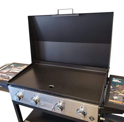 Offers 48,000 BTU: 4 + 1 304 stainless steel burners with Sear Zone. Includes a side burner that produces up to 12,000 BTUs. Equipped with porcelain-coated cast iron cooking grates. Provides a generous total cooking area of 650 sq. inches. Comes with an all-weather RPet grill cover and 4 casters for easy mobility, including 2 locking casters.. 