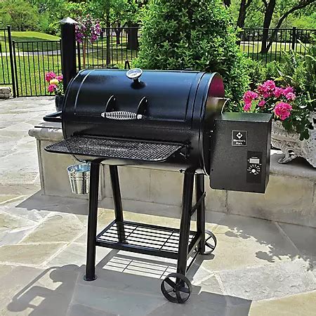 Members Mark pellet grills are manufactured by a company called Summerset. Summerset is a well-known name in the outdoor cooking industry, and they have been producing high-quality grills and outdoor cooking equipment for many years. Their commitment to innovation and top-notch customer service has made them a leader in …. 