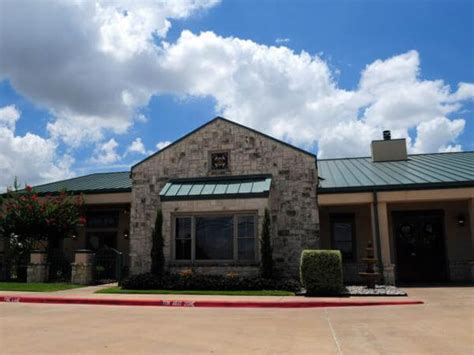 In 1997, members of the Harper family and Philip Scanio established Scanio-Harper Funeral Home and built a new facility to serve the families of Central Texas. Davis Harper, the previous funeral director in charge, was a fourth generation Temple funeral director whose great grandfather opened his first funeral home in downtown Temple in 1911 .... 