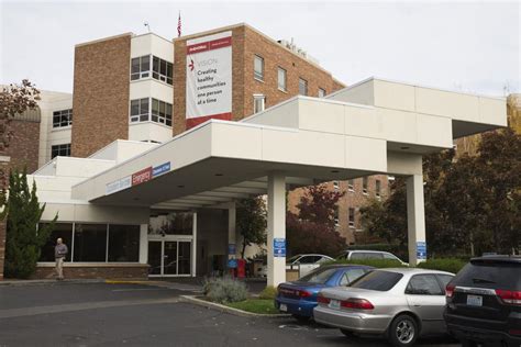 Jessica Perez, Reporter. Aug 22, 2022 Updated Dec 23, 2022. YAKIMA, Wash. - According to the Washington State Hospital Association, Yakima Valley Memorial Hospital has the busiest emergency room .... 