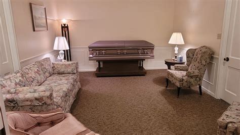 Memorial oaks funeral home brenham. On the left-hand side, you can refine your search by entering a zip code or entering the name of a brenham funeral home. Memorial Oaks Chapel 1306 West Main St, Brenham, TX, 77833 