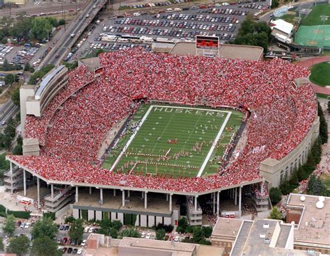 Memorial Stadium. Memorial Stadium stands as a pristine monument to those University of Illinois students who lost their lives in World War I. Along with the .... 