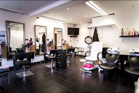 Memo's Beauty Salon. Barber Shops & Beauty Salons · Cal